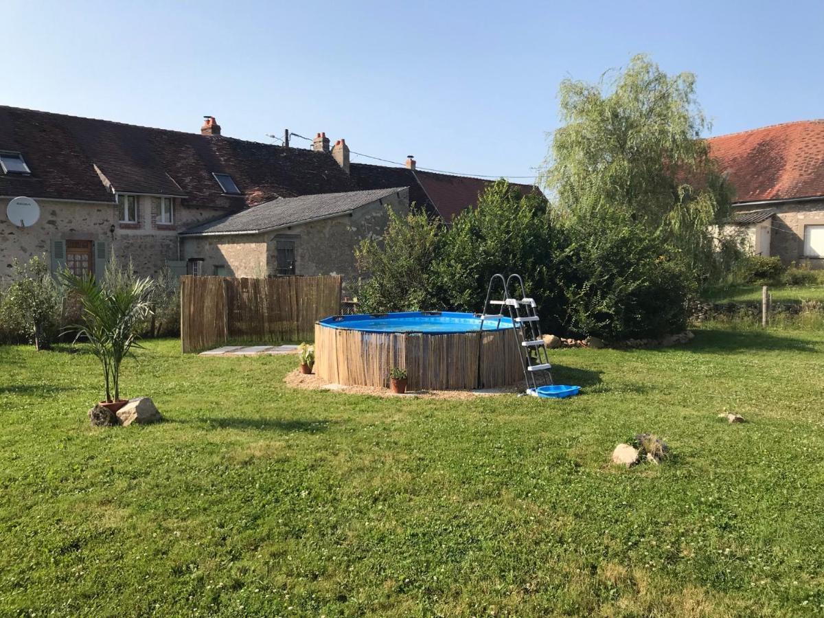 Villa By The Wayside Lussac-Les-Eglises Exterior foto